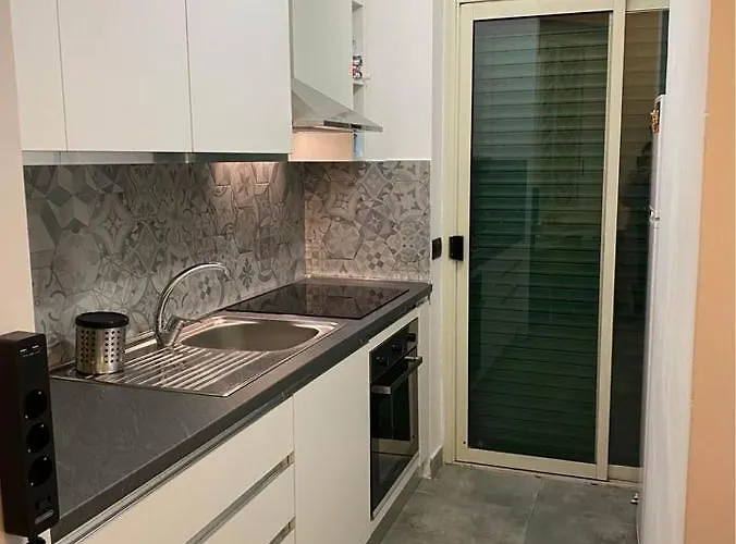 Private Bright Room In The Heart Of Rome *